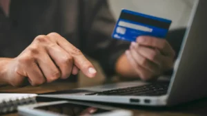 AYM’den E-Ticaret Kararı: Online Alışverişte Kurallar Değişiyor