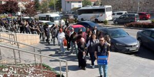 Siber polisten Kırıkkale dahil 27 ilde dev darbe: 10 milyar liralık bahis şebekesi çökertildi!