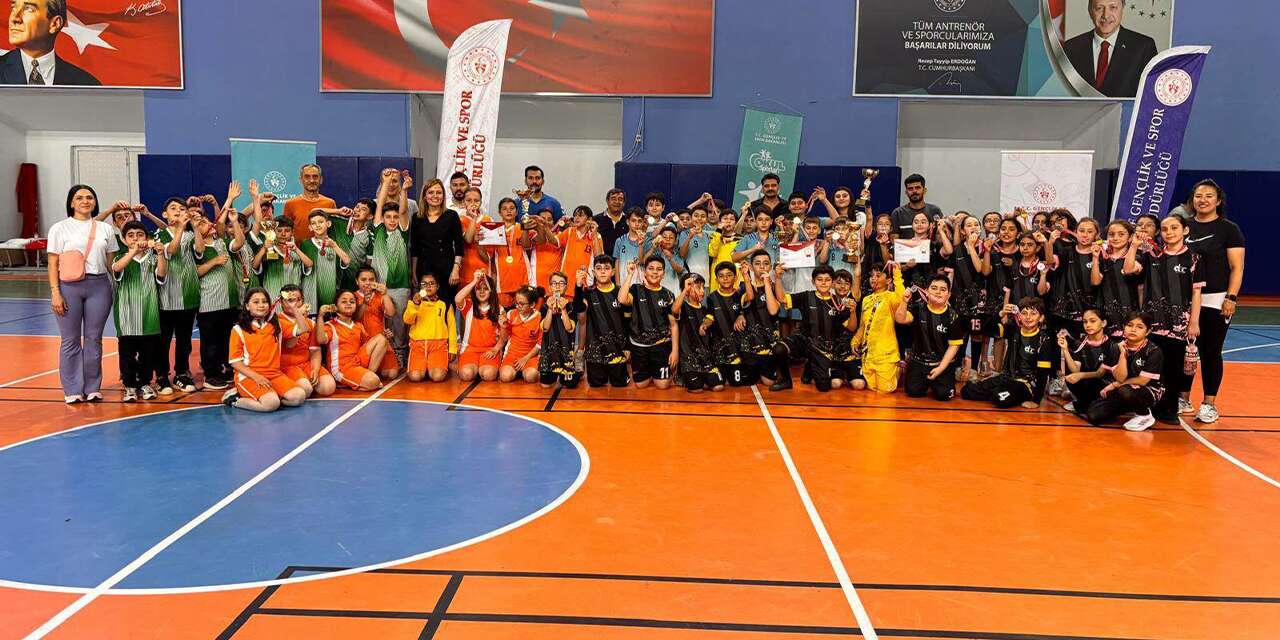 minikler-hentbol-turnuvasi-tamamlandi