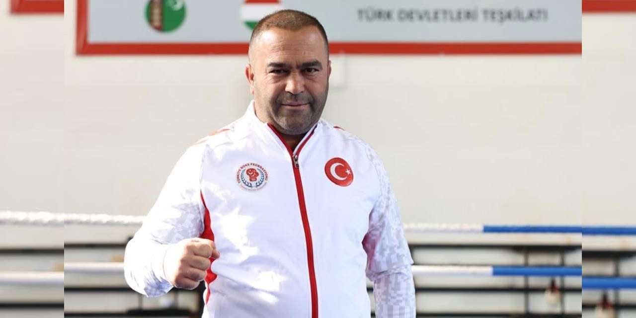 kirikkaleli-antrenor-serdar-bozer,-gencler-boks-milli-takimi-basantrenoru-oldu!
