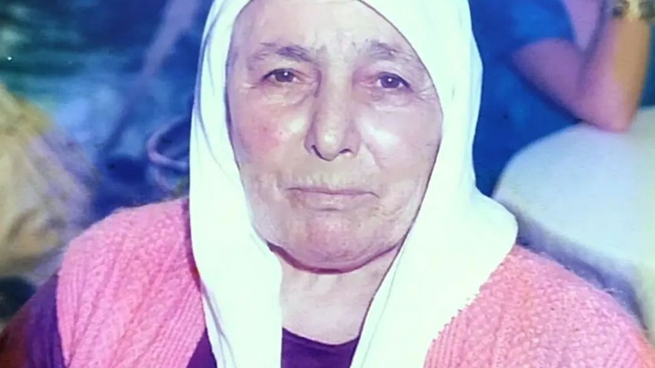 nazik-ulusoy-vefat-etti