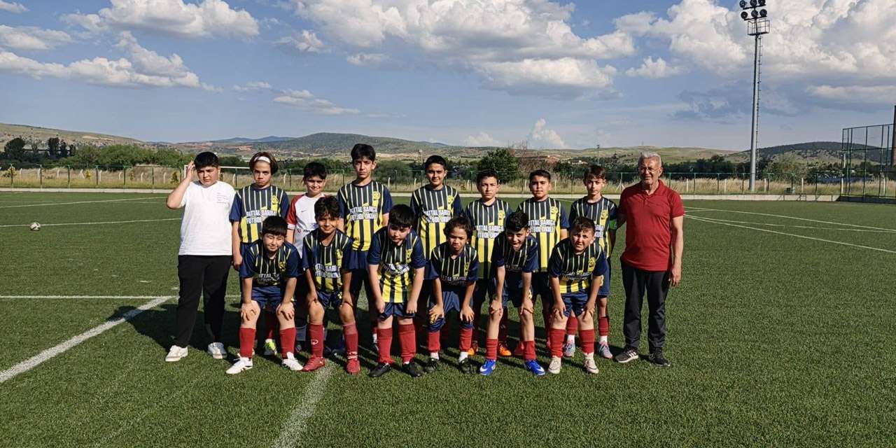 gelecegin-yildizlari-sahaya-cikti!-kirikkale-u-12-futbol-liginde-nefes-kesen-mucadele