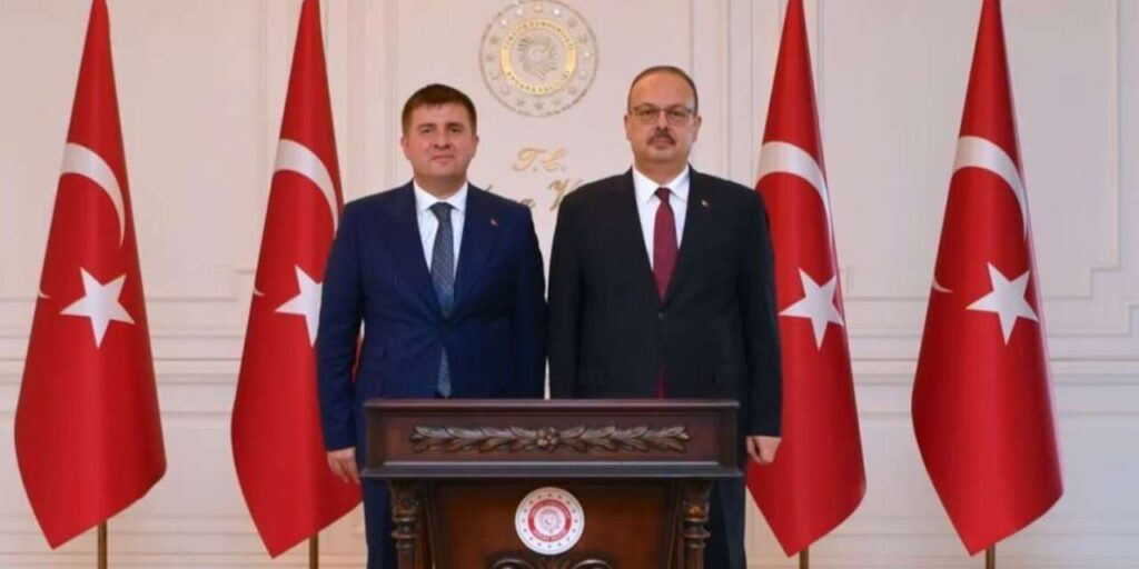 vali-sariibrahim’den-ankara-valisi-canbolat’a-ziyaret
