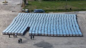 Mahallelere Konteyner Desteği Sürüyor