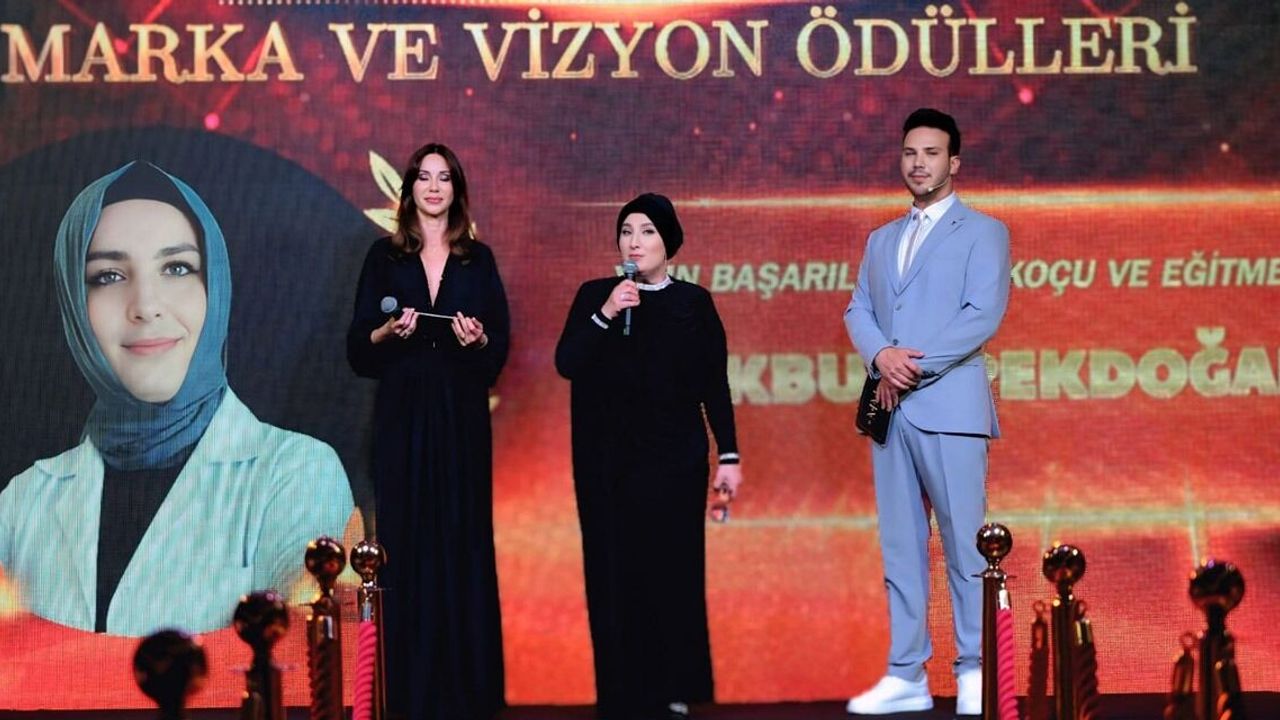 pekdogan,-basarisini-kirikkaleli-kadinlara-adadi