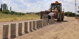 Yuva ve Karşıyaka Mahallesi’nde yol ve kaldırım atağı