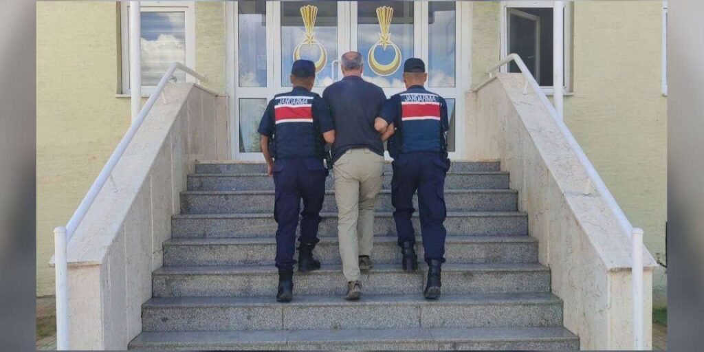 feto-hukumlusu-ve-hirsizlik-suclusu-yakalandi!
