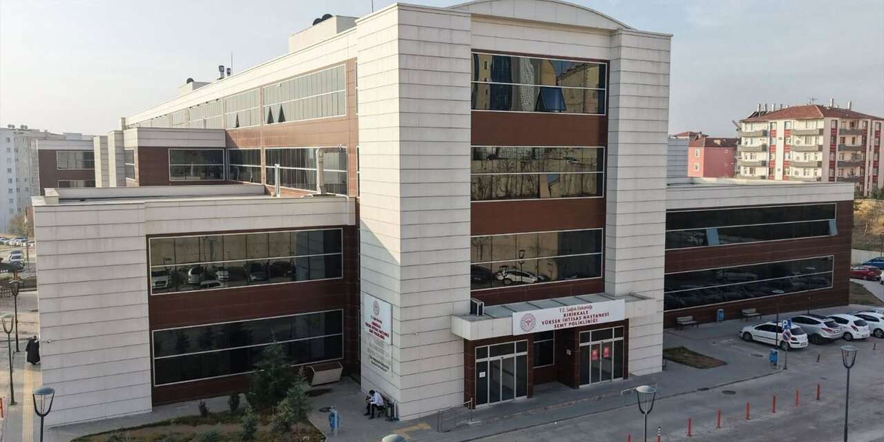semt-polikliniginde-kalp-ve-damar-cerrahisi-bolumu-acildi