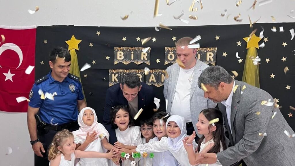 keskin’de-miniklerden-mezuniyet-coskusu