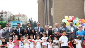 Kur’an kursu öğrencileri yeni spor tesislerine kavuştu