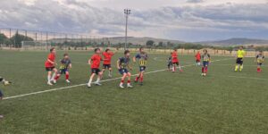 Bahşılı’da geleceğin futbolcuları yetişiyor