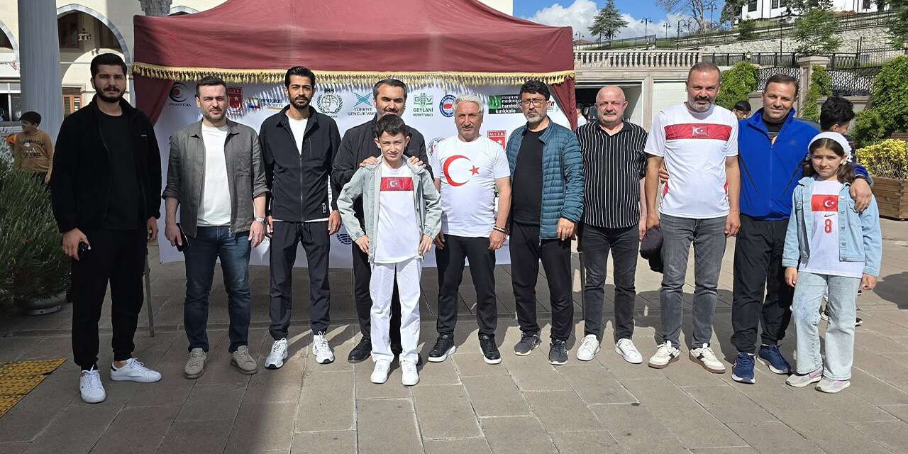 milletvekili-kaplan,-milli-heyecani-vatandaslarla-paylasti