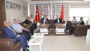 Vali Sarıibrahim İş Dünyasıyla Buluştu