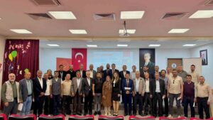 Muhtarlara sosyal risk haritaları ve sosyal hizmetler eğitimi verildi
