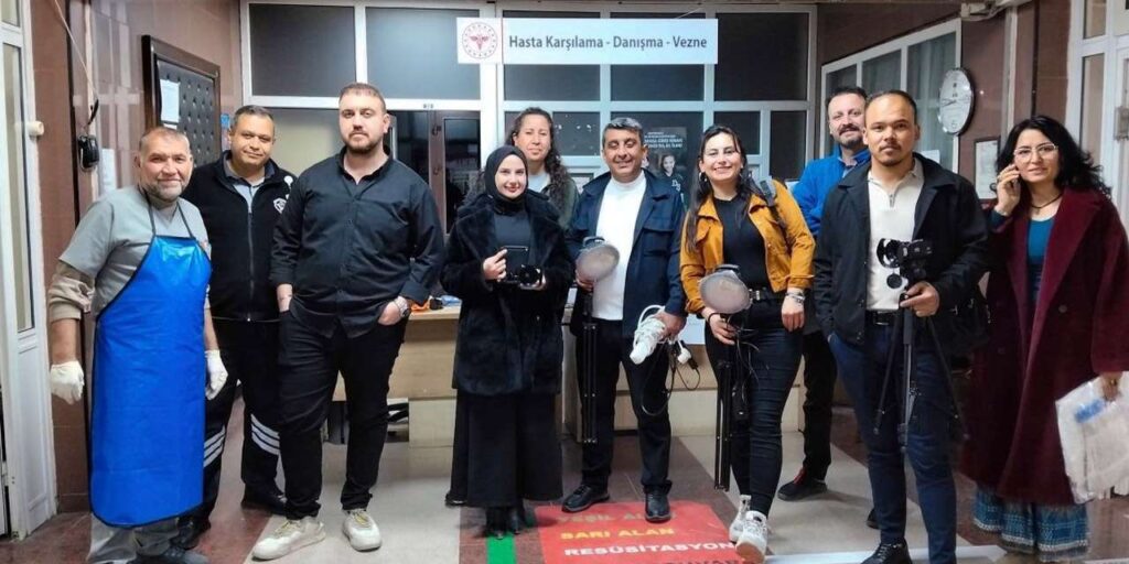 tiyatrodan-sinemaya-dev-adim:-kirikkaleli-ekibin-basarisi-tum-turkiye’de-konusuluyor