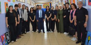 Liselilerin resimleri herkesi hayran bıraktı: Çok güzel hareketler bunlar