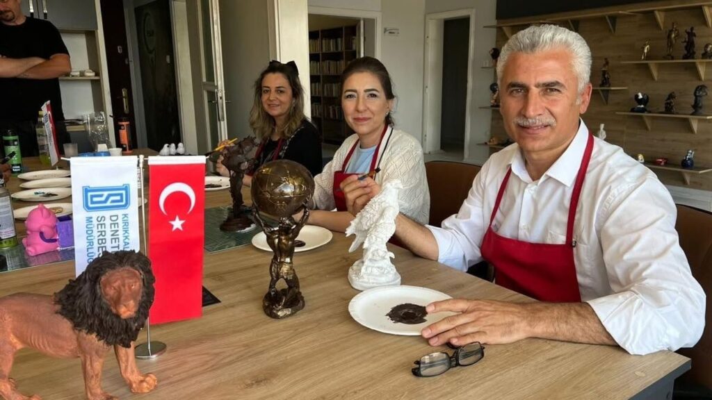 yesilay’in-ikinci-sans-atolyesi’ne-anlamli-ziyaret