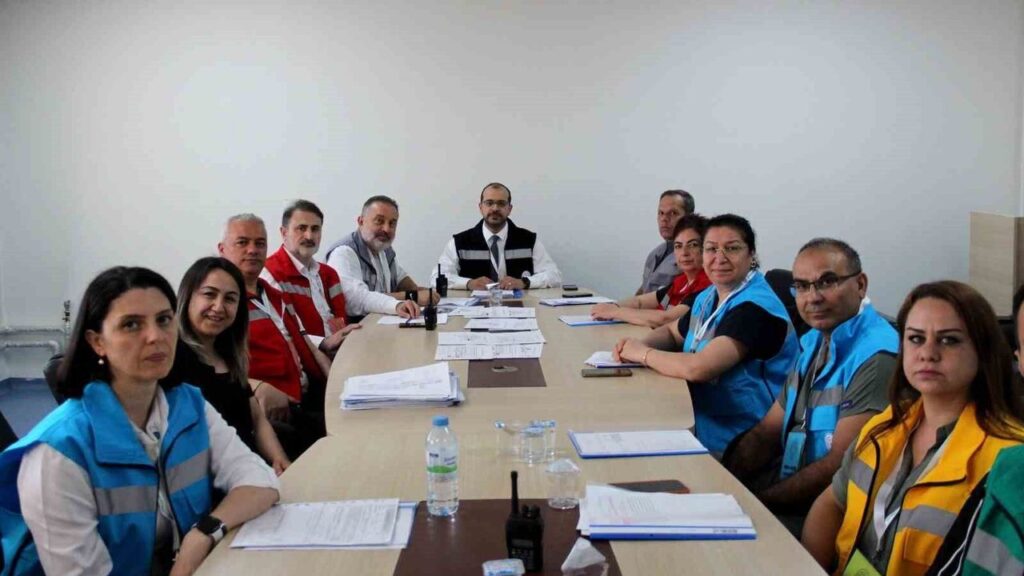 devlet-hastanesi’nde-es-zamanli-tatbikat