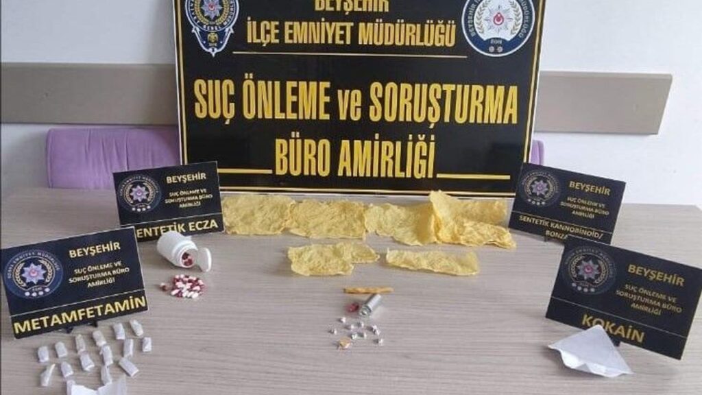 polis-ekiplerinden-zehir-tacirlerine-darbe