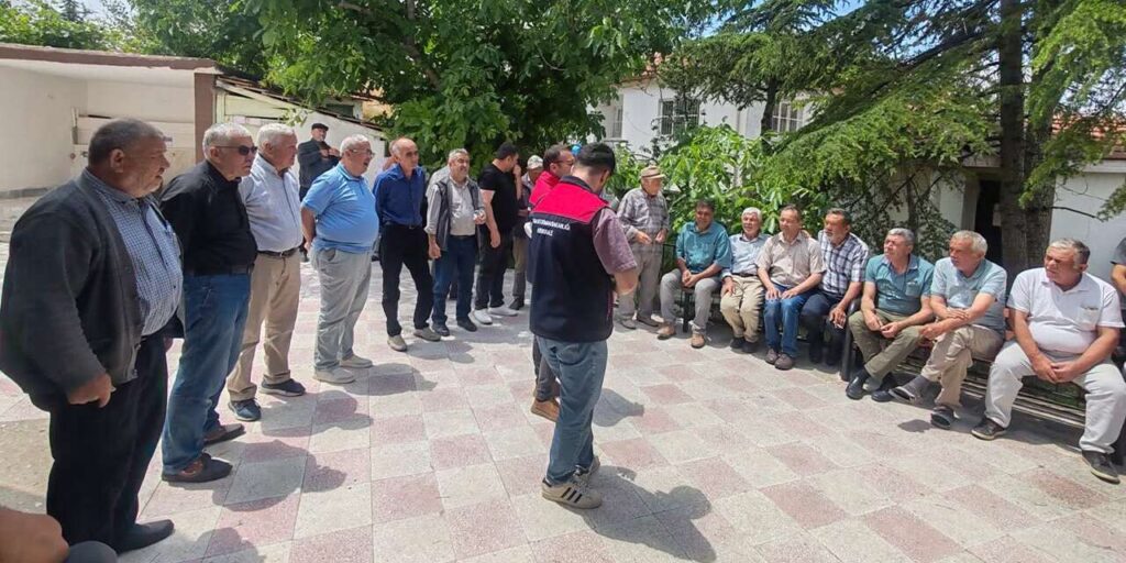ciftciye-yangin-uyarisi!-hasat-sezonunda-kritik-tedbirler-aciklandi