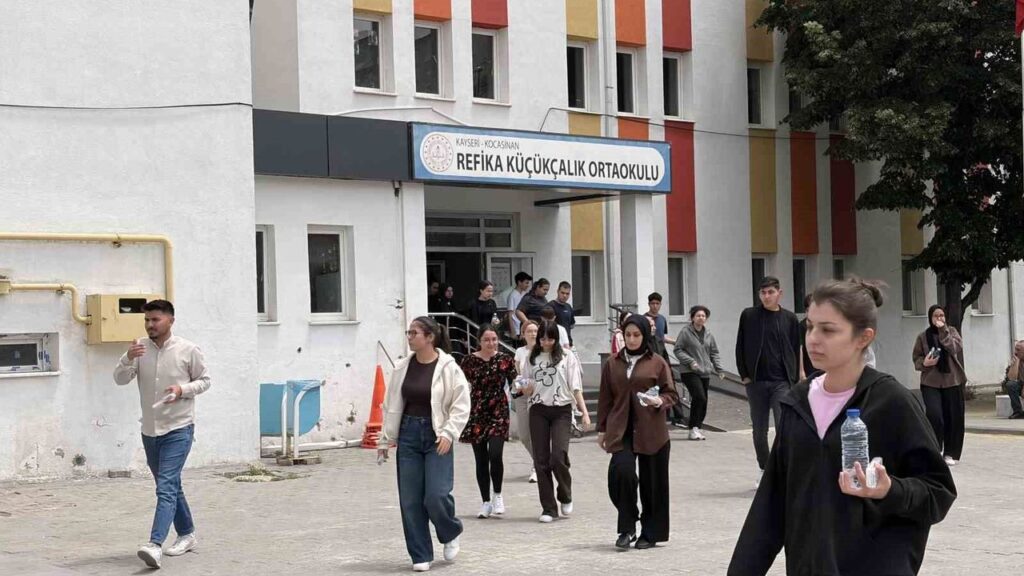 polis-gec-kalan-adaylari-sinava-yetistirmek-icin-seferber-oldu