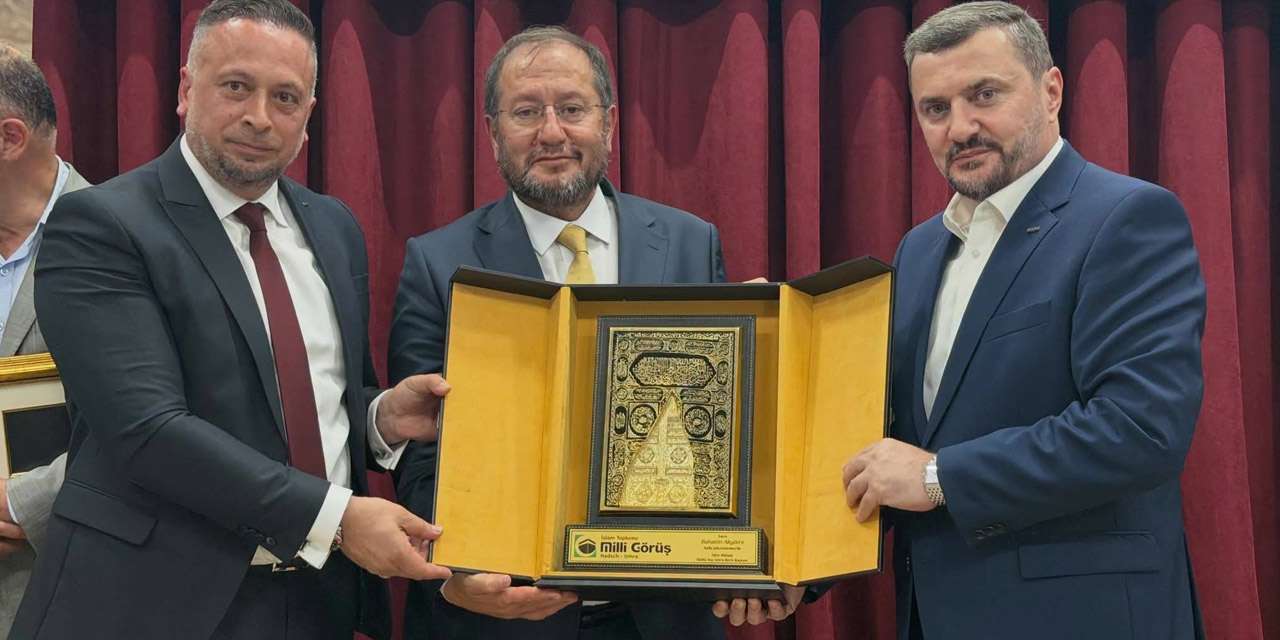 150-avrupali-genc-kirikkale’de-bulustu:-islami-degerler-kulliyesi’ne-buyuk-odul
