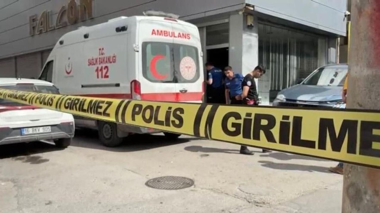 bir-kadini-oldurup-canina-kiydi