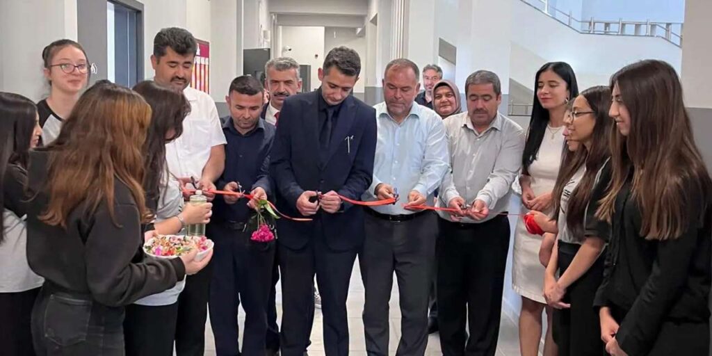 okul-koridorlarinda-sanat-ruzgari:-keskin-anadolu-lisesi-tablolari-buyuledi