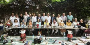 Tam 46 yıl sonra aynı masadalar: Kırıkkale Lisesi ilk mezunlarını ağırladı