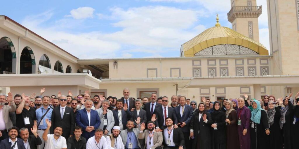 islami-degerler-kulliyesi-icin-geldiler:-avrupa’dan-150-temsilci-kirikkale’de-bulustu!