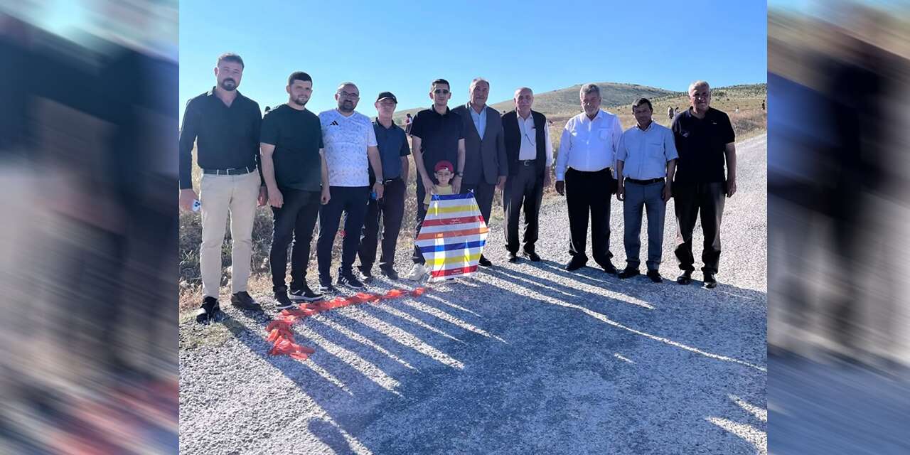 keskin’de-ucurtmalar-gokyuzunu-renklendirdi