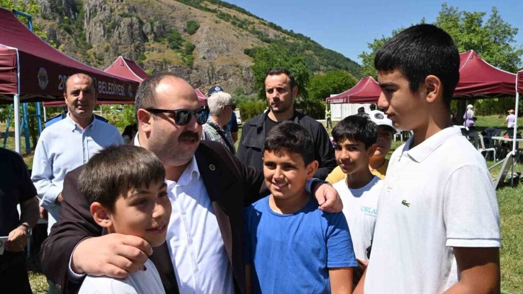 inonu’de-baskandan-cocuklara-tatil-oncesi-dev-organizasyon