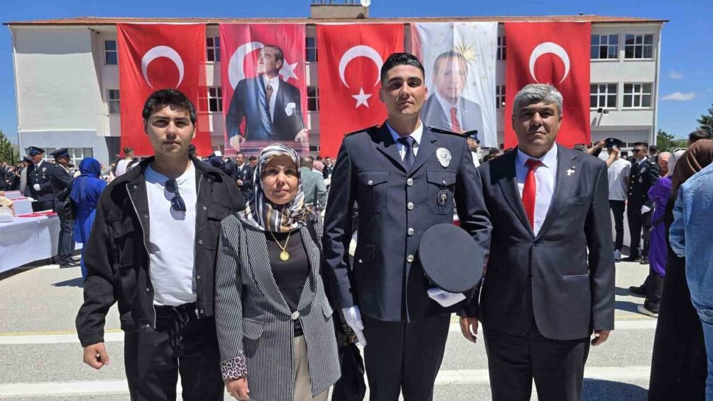 teror-gazisi-olan-babasiyla-birlikte-gurur-dolu-anlar-yasadi