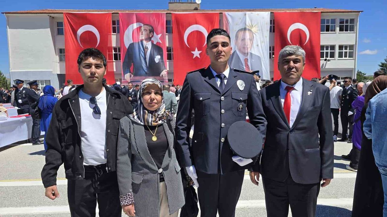 teror-gazisi-olan-babasiyla-birlikte-gurur-dolu-anlar-yasadi