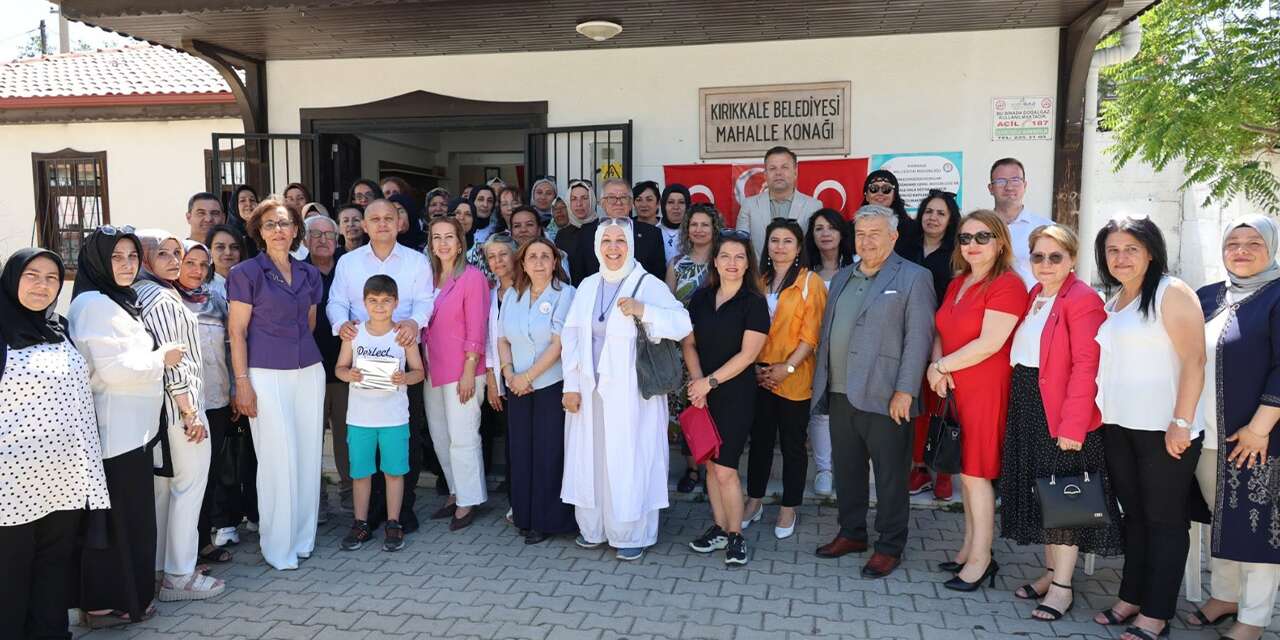 kaletepe-mahallesi’nde-kursiyerlerin-emekleri-dikkat-cekti