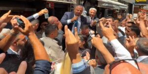 Kırıkkale’de teşkilat yeni yönetimini seçti: MHP’liler Cumhuriyet Meydanı’na akın etti