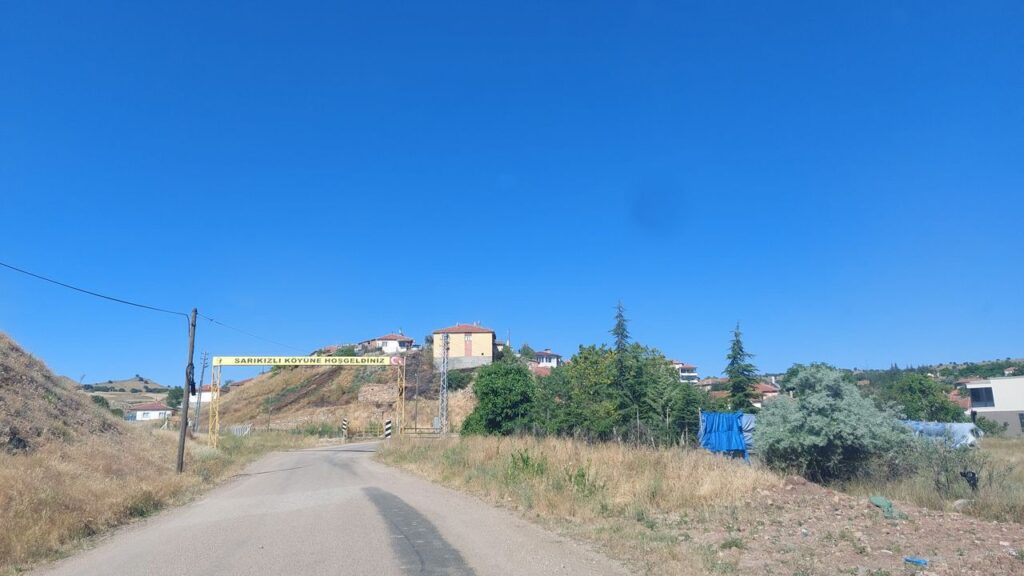 sarikizli-koyu-kilit-parke-istiyor