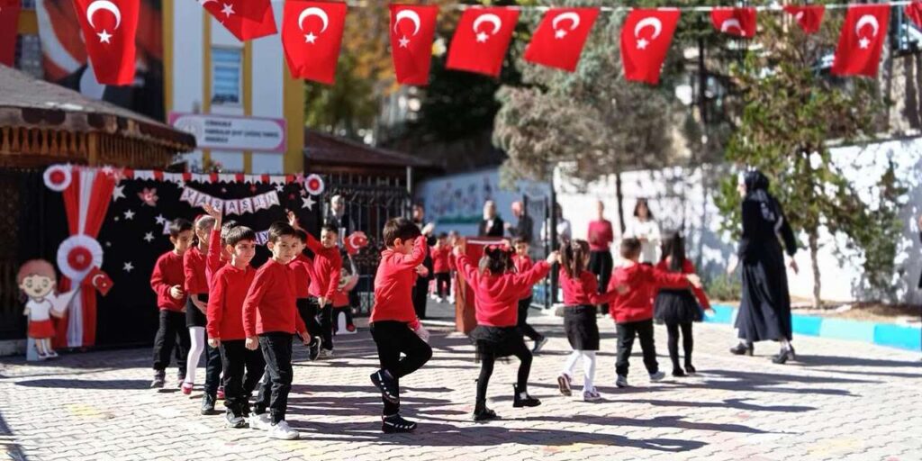 kirikkale’de-ogrencilere-hareketli-yasam-asisi:-yil-boyunca-7-bin-200-ogrenci-sporla-bulustu!