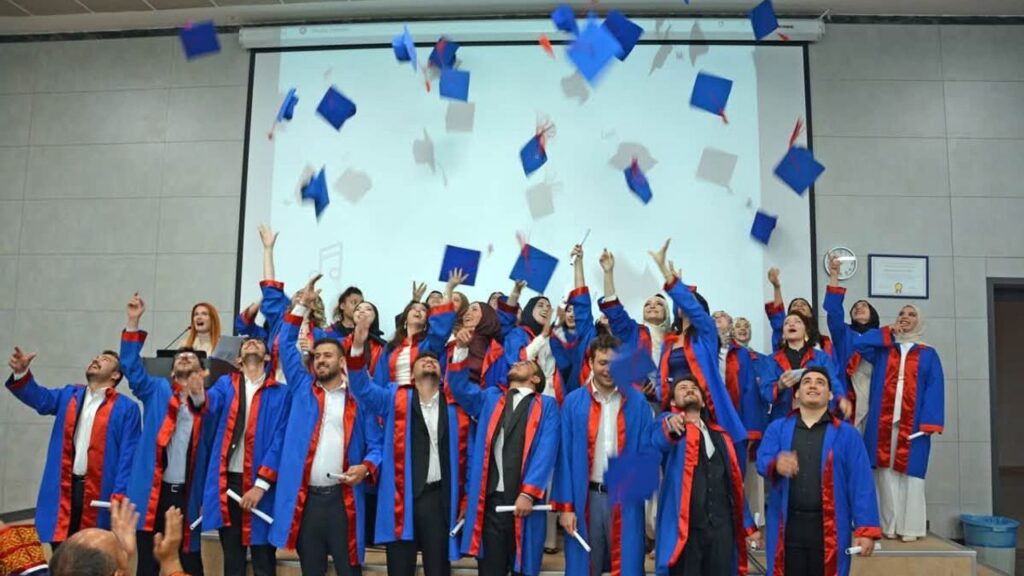 gelecegin-ogretmenleri-kep-atti