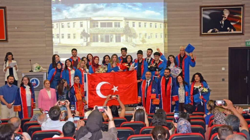 sanatin-yeni-temsilcileri-mezun-oldu