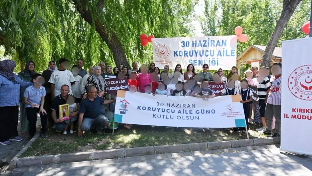 kirikkale’de-koruyucu-aileler-onurlandirildi