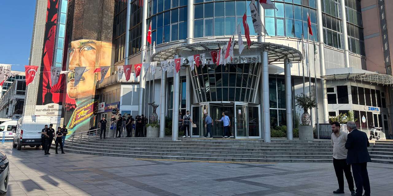 yolsuzluk-sorusturmasinda-30-suphelinin-ifadesi-aliniyor