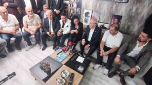 CHP Genel Başkanı Kılıçdaroğlu, Ankara’da esnafı ziyaret etti