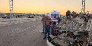 Otomobil ve hafif ticari araç çarpıştı