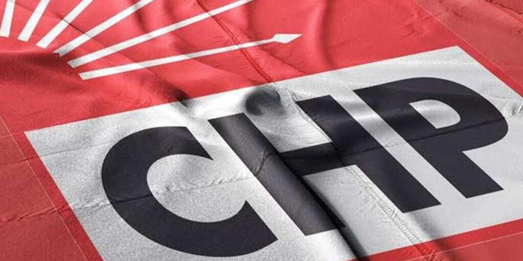 kirikkale-chp’de-yaprak-dokumu:-yillarin-tecrubeli-isimleri-partiden-istifa-etti!