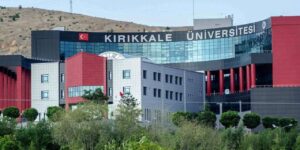 Kırıkkale Üniversitesi öğrencilerini bekliyor: İşte 12 fakülte ve 7 MYO seçeneği!