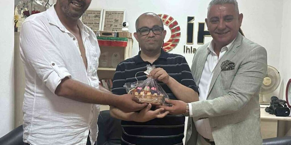 kirsehir-beyazay-dernegi’nden-gazetecilere-ziyareti