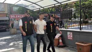 3 kişiyi tüfekle vuran şahıs tutuklandı