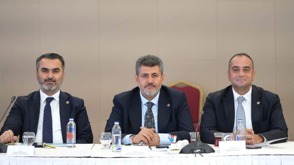 mustafa-kaplan’dan-egitim-icin-ankara-mesaisi