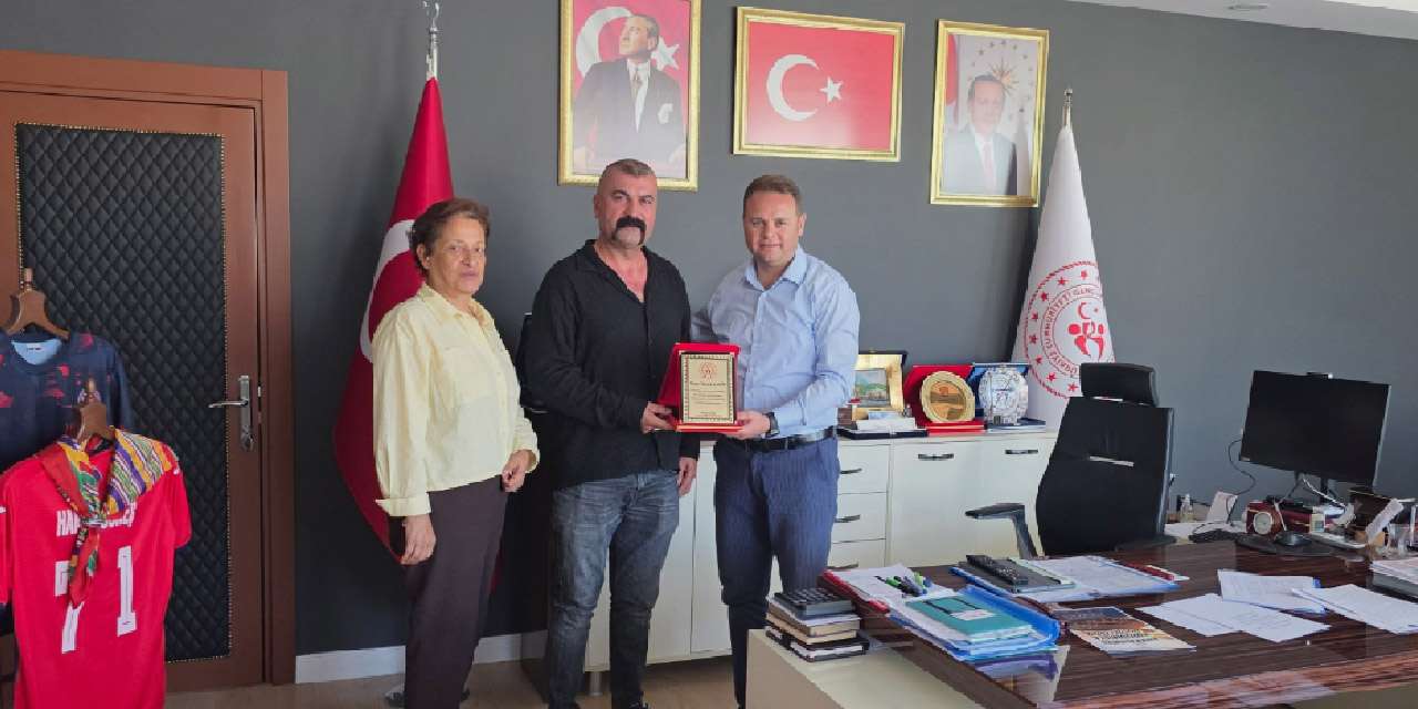 kirikkale-sporu-emektarini-unutmadi:-il-muduru-hamza-gunes-makaminda-agirladi